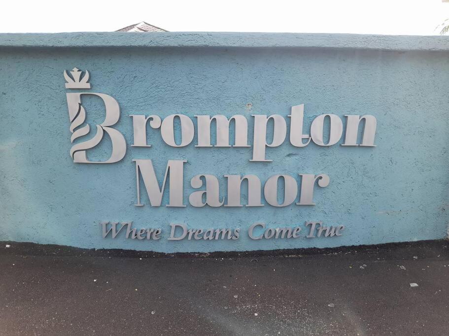 Loodik Vacation Home Brompton Manor Black River Eksteriør bilde