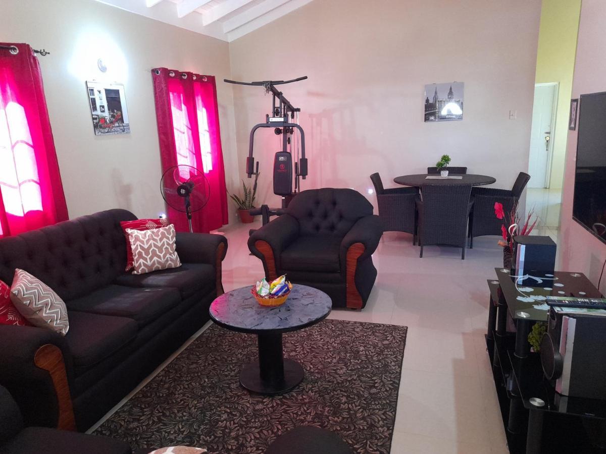 Loodik Vacation Home Brompton Manor Black River Eksteriør bilde