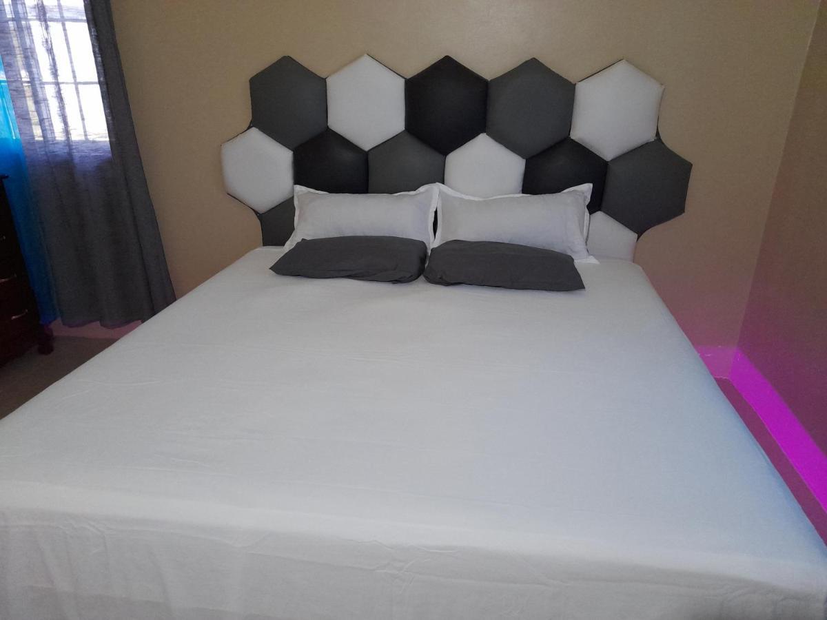 Loodik Vacation Home Brompton Manor Black River Eksteriør bilde
